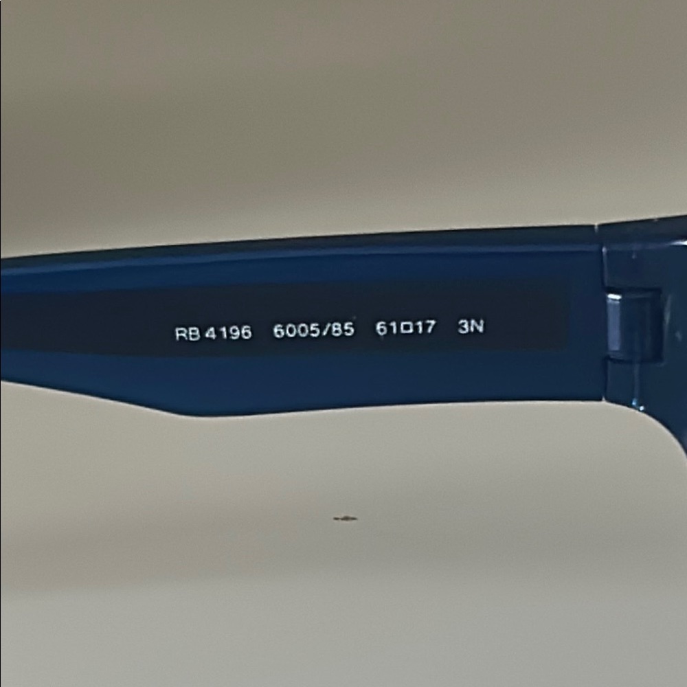 Ray-Ban Blue Sunglasses - Picture 6 of 8